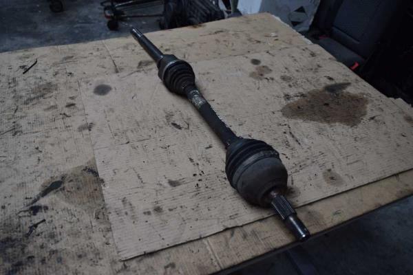 CARDAN DROIT CITROEN JUMPY / PEUGEOT EXPERT / FIAT SCUDO 2007-2016 1.6HDI - Vue 1